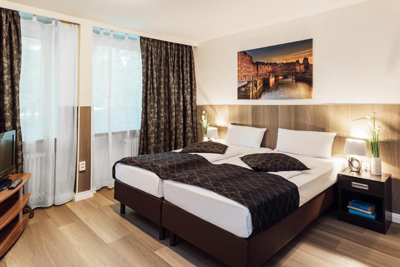 Hotel Hanseat Hamburg Zewnętrze zdjęcie